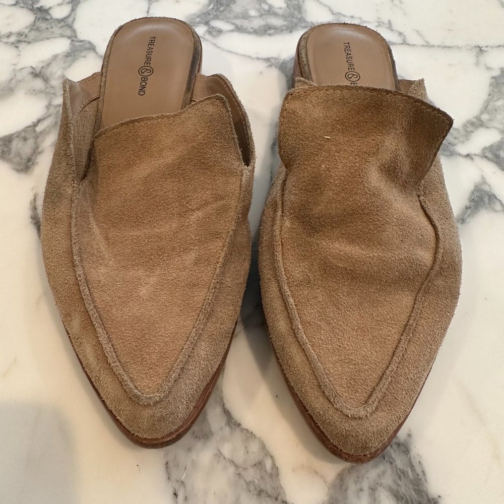 Treasure & Bond Suede Flats